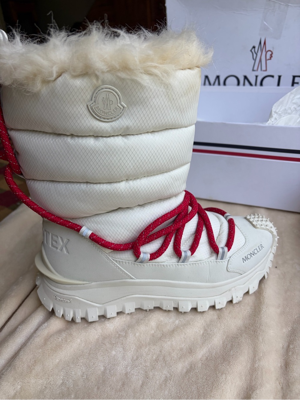 Moncler Trail Grip Apres’ High Snow Boots - Picture 9 of 14